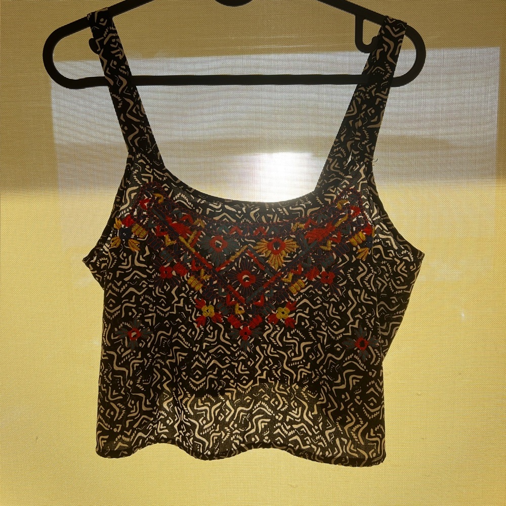 Lightweight embroidered crop top